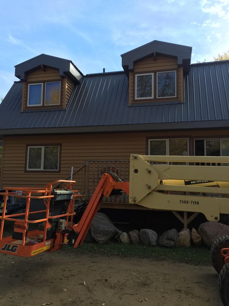 knotty pine cabin roof